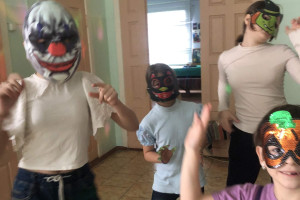  «Маска, кто ты?»